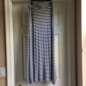 INC Cute Maxi Skirt!  Excellent